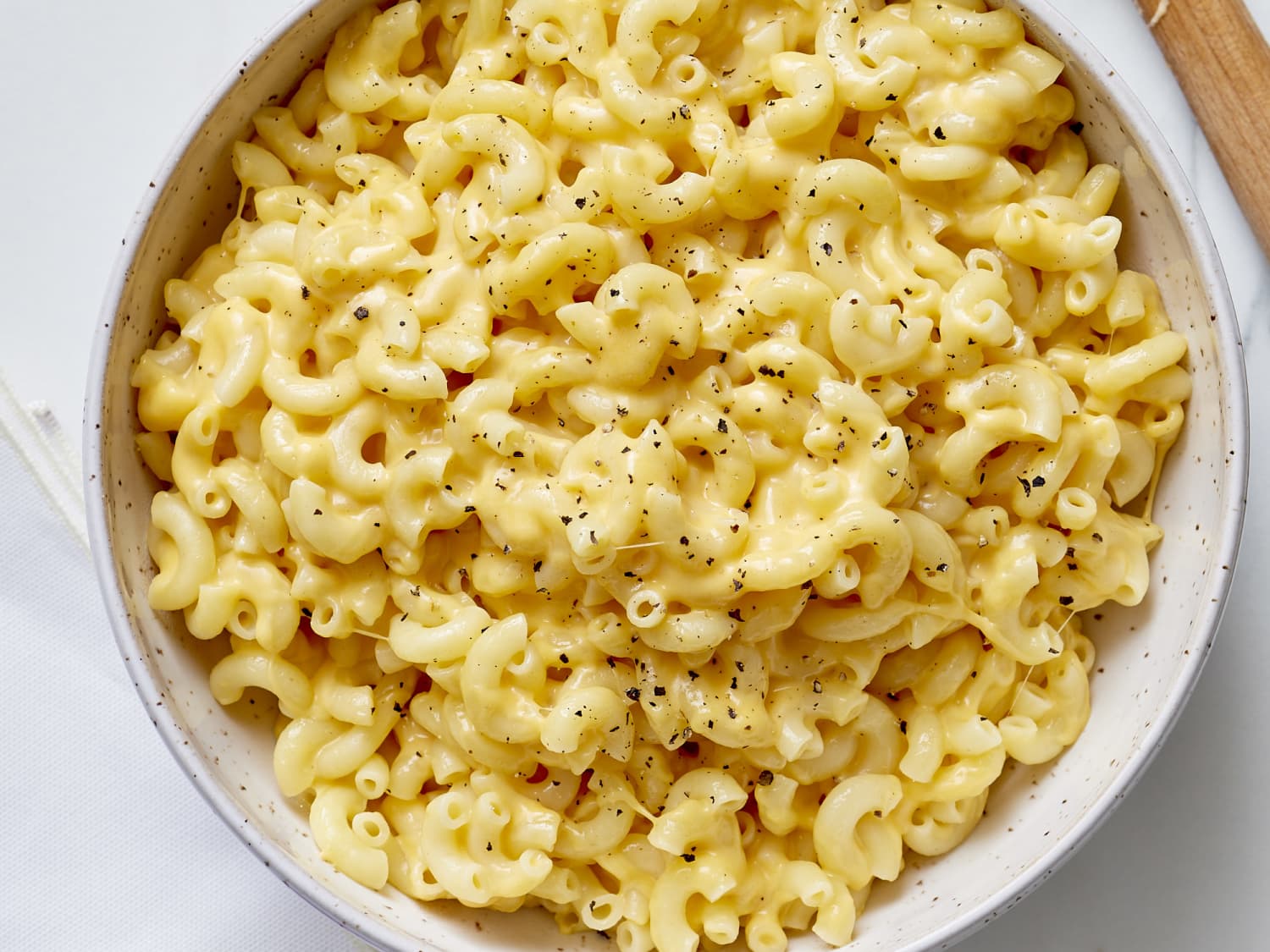 Quick and Healthy Recipes for Kids - Macaroni Cheese - Serving Bowl
